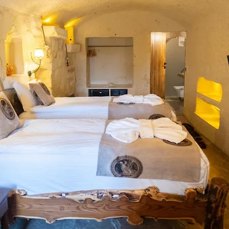 Evi Cave 4* Ουργκούπ
