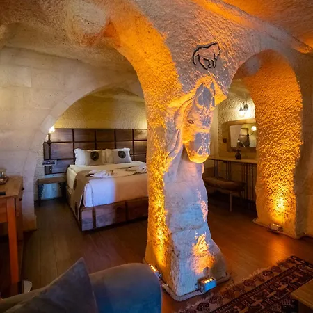 Evi Cave Ουργκούπ