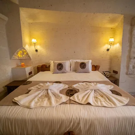 Hotel Evi Cave