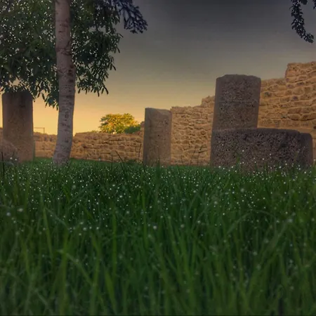 Evi Cave מלון אורגופ