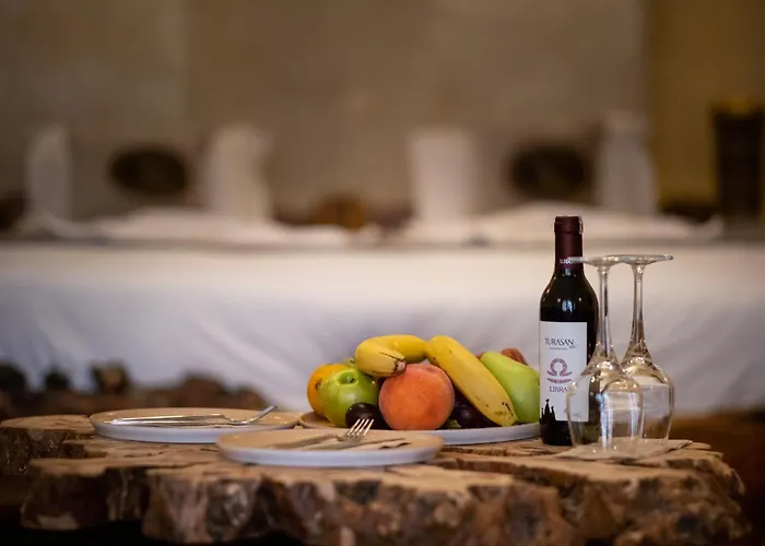 فندق Evi Cave أوروغوبْ