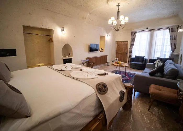 Evi Cave 4* ウルギュップ