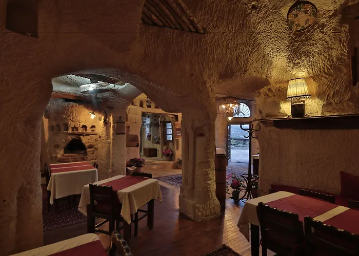 فندق Evi Cave أوروغوبْ