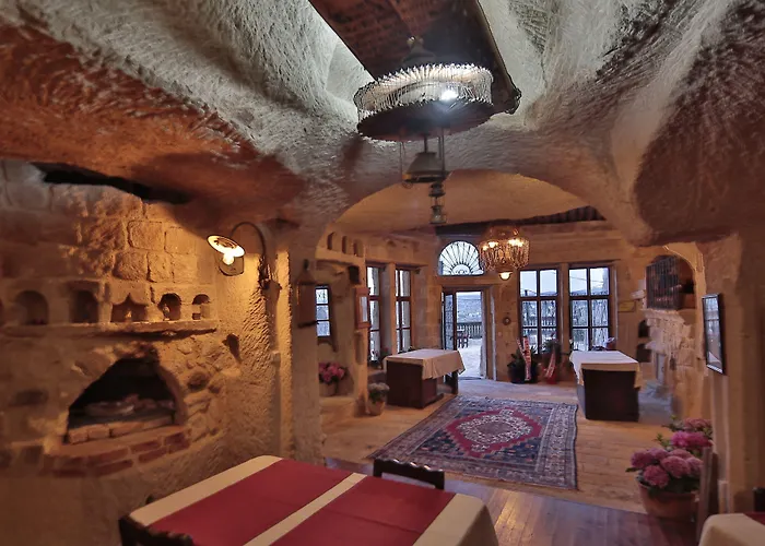 Evi Cave فندق 4*