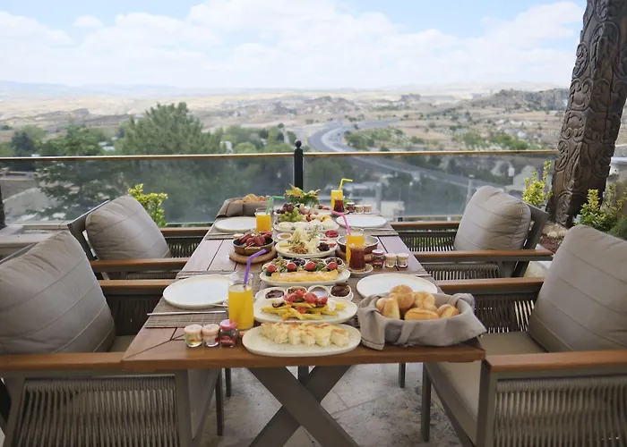 Evi Cave فندق أوروغوبْ